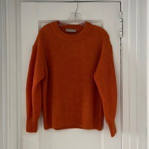 Everlane Alpaca Crew - Medium